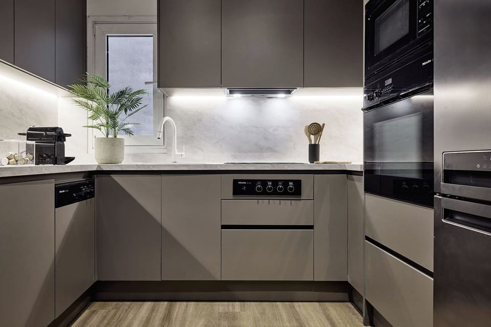 Deluxe Apartment, Balcony | Private kitchen | Espresso maker, coffee/tea maker, electric kettle, toaster