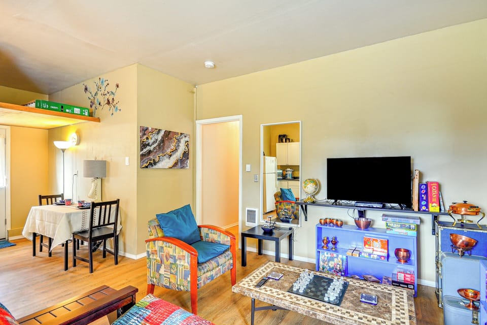 Apartment (1 Bedroom) | Interior