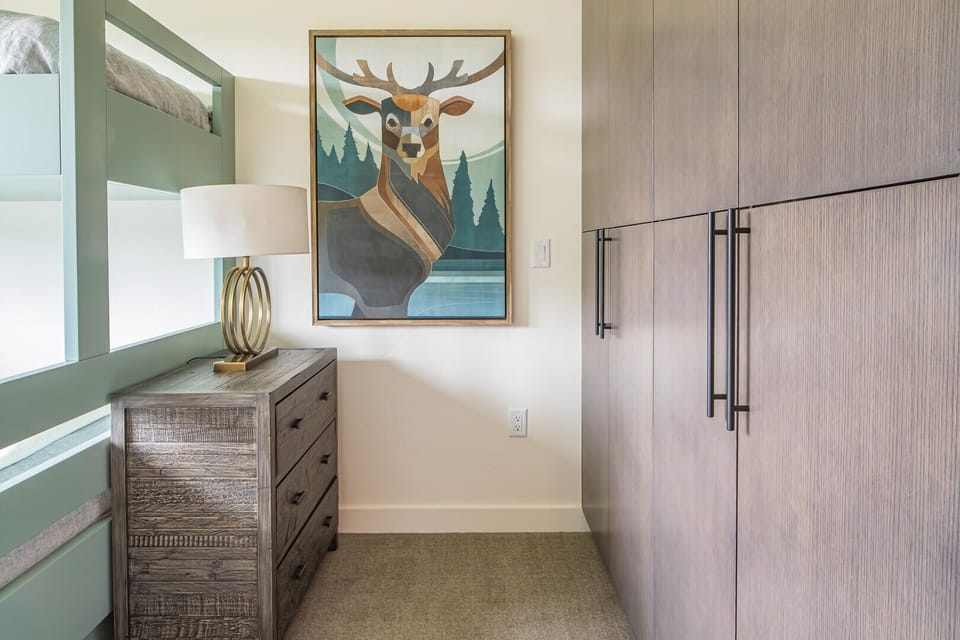 Condo, 4 Bedrooms | Interior
