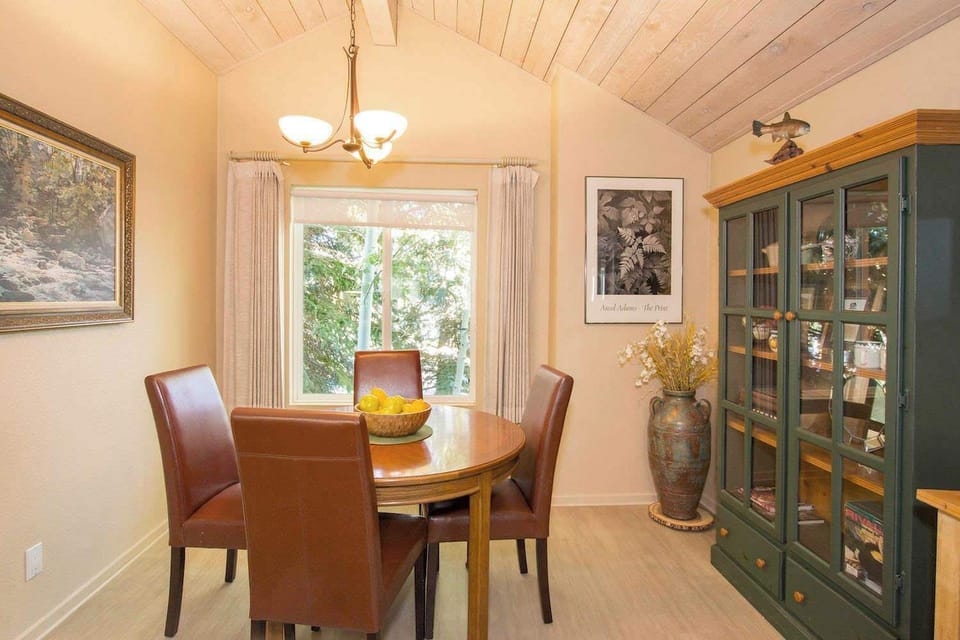 Second dining table for 4