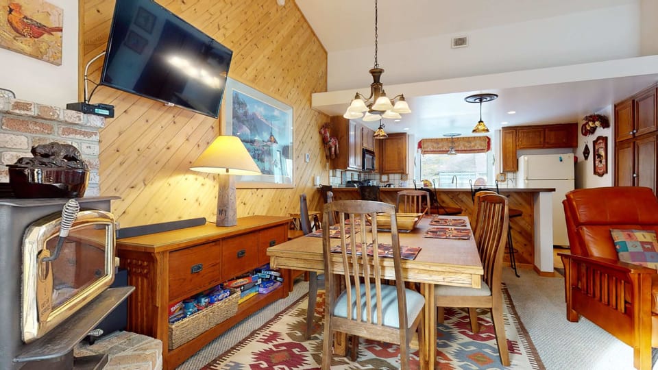 Dining table with seating for 6