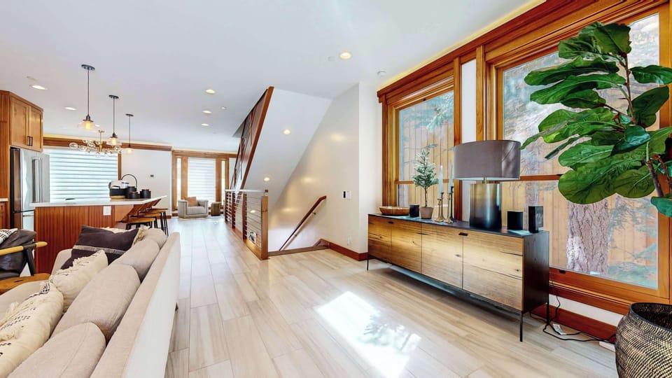 Second floor landing