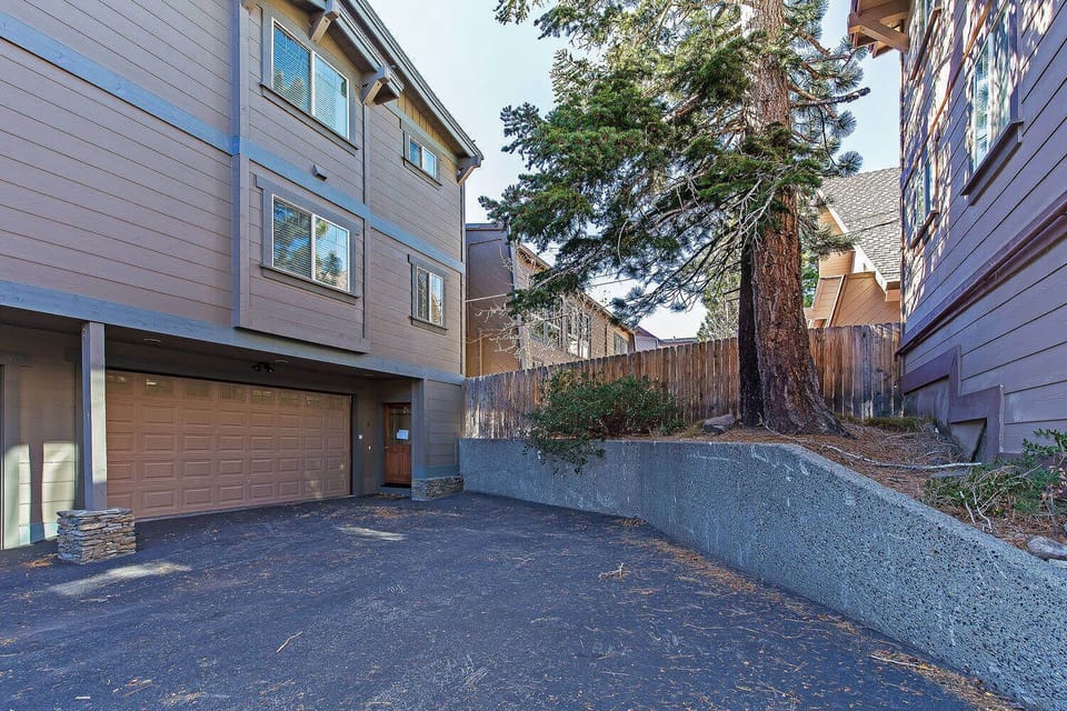 Garage parking