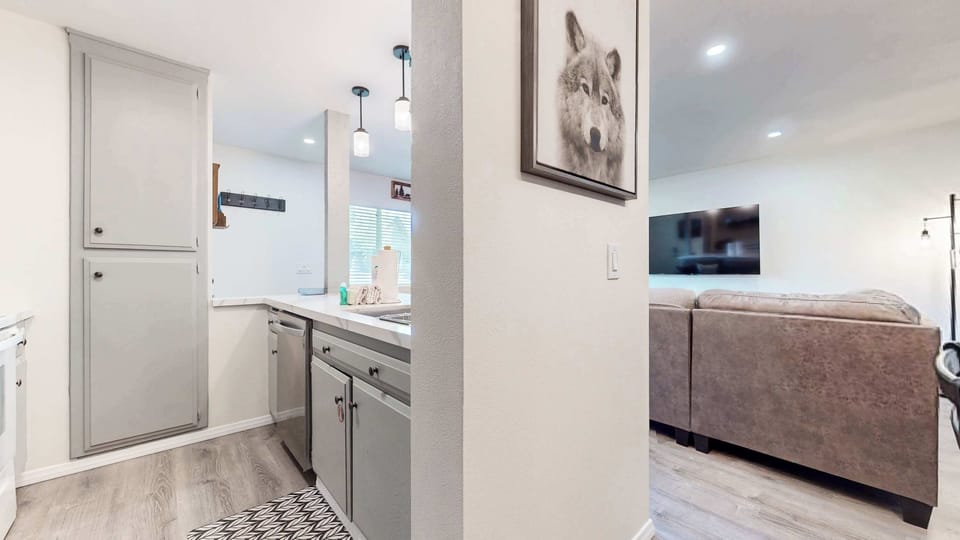 Full Kitchen
