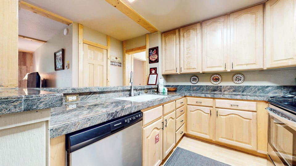 Fully equipped kitchen