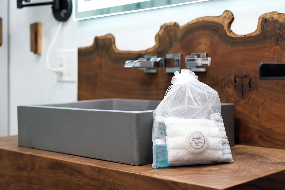 Towels are soft and fluffy. Shampoo, Conditioner Soap, and lotion all provided