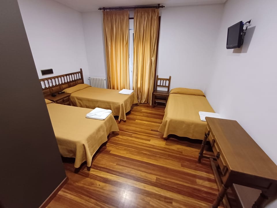Triple Room | Free WiFi