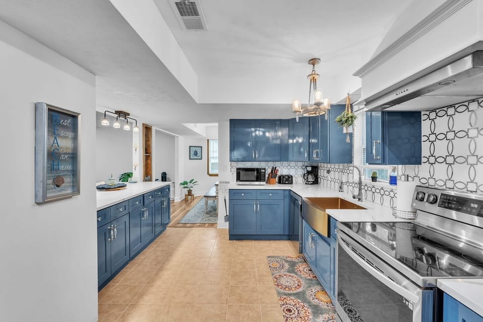 Indoors, Kitchen, Floor, Flooring, Home Decor