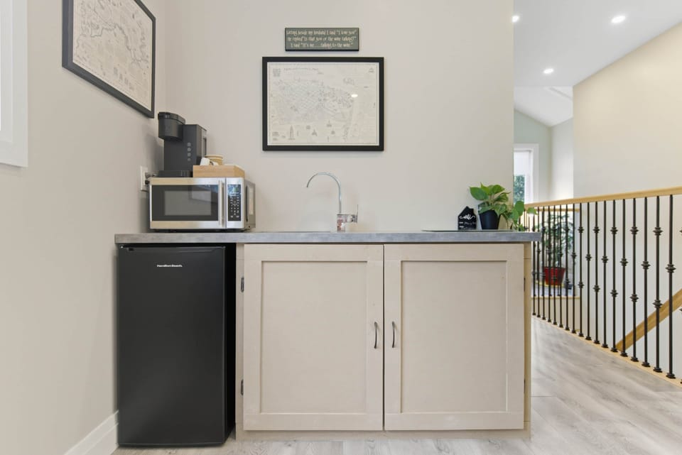 Kitchenette Set-up
