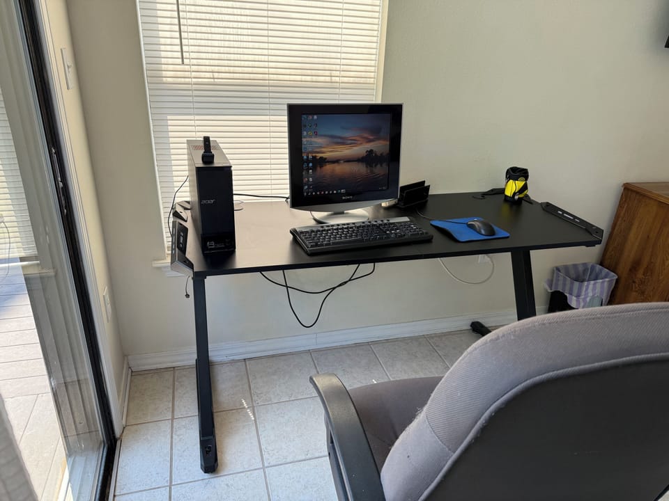 Office with computor