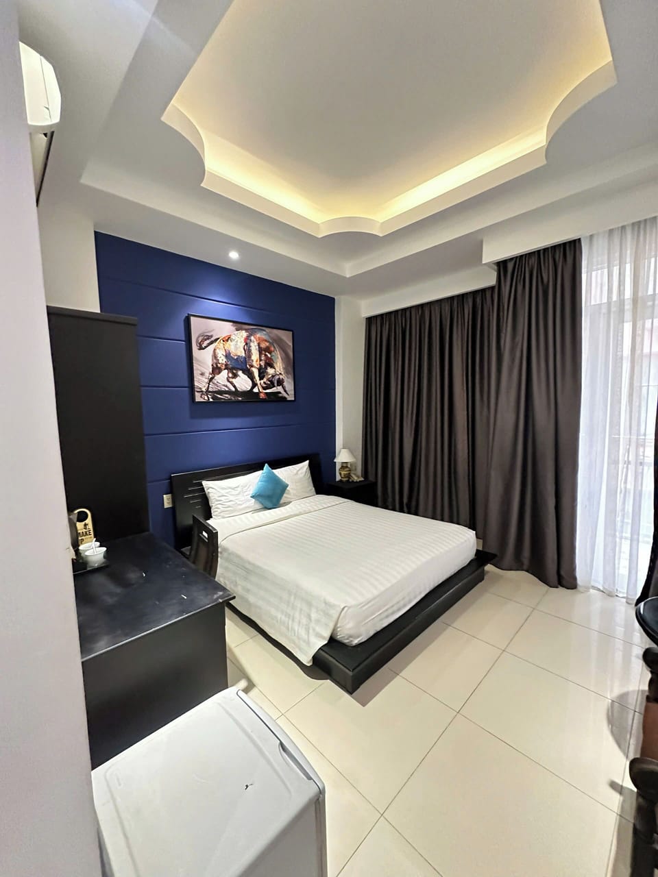 Deluxe Double Room | Egyptian cotton sheets, premium bedding, memory foam beds, minibar