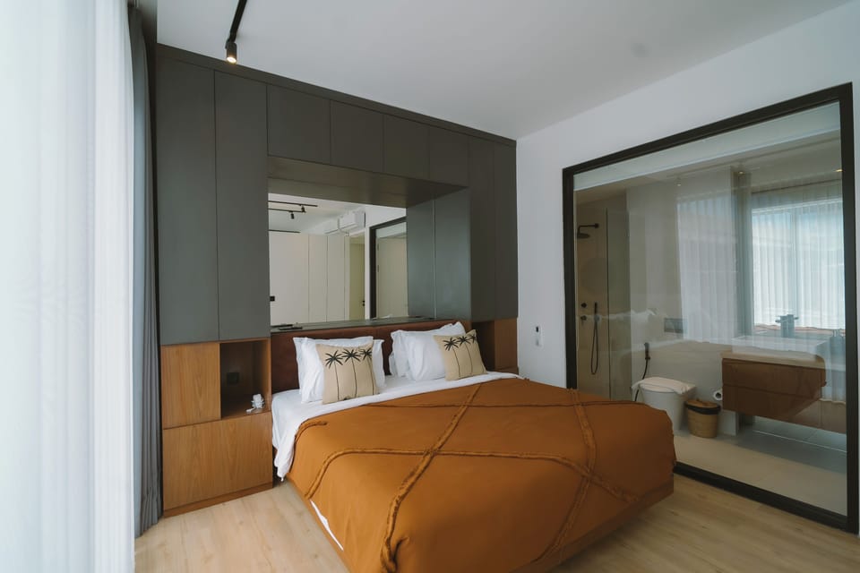In-room safe, desk, laptop workspace, iron/ironing board (on request)