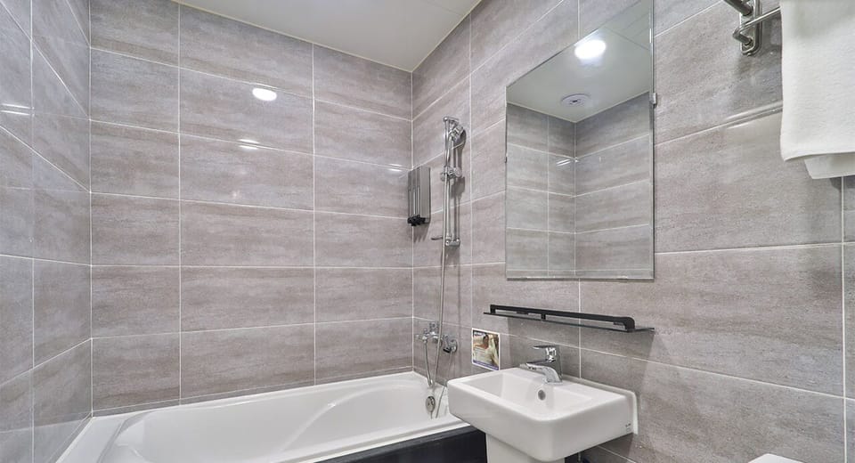 Deluxe Room, City View | Free WiFi
