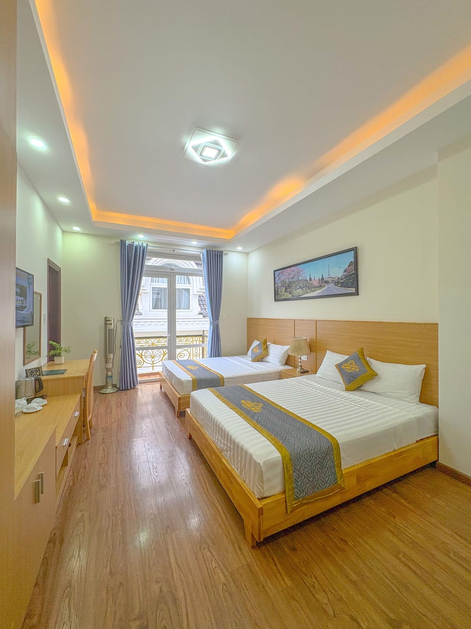 Executive Quadruple Room | Balcony view