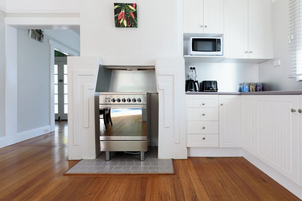 equipped kitchen