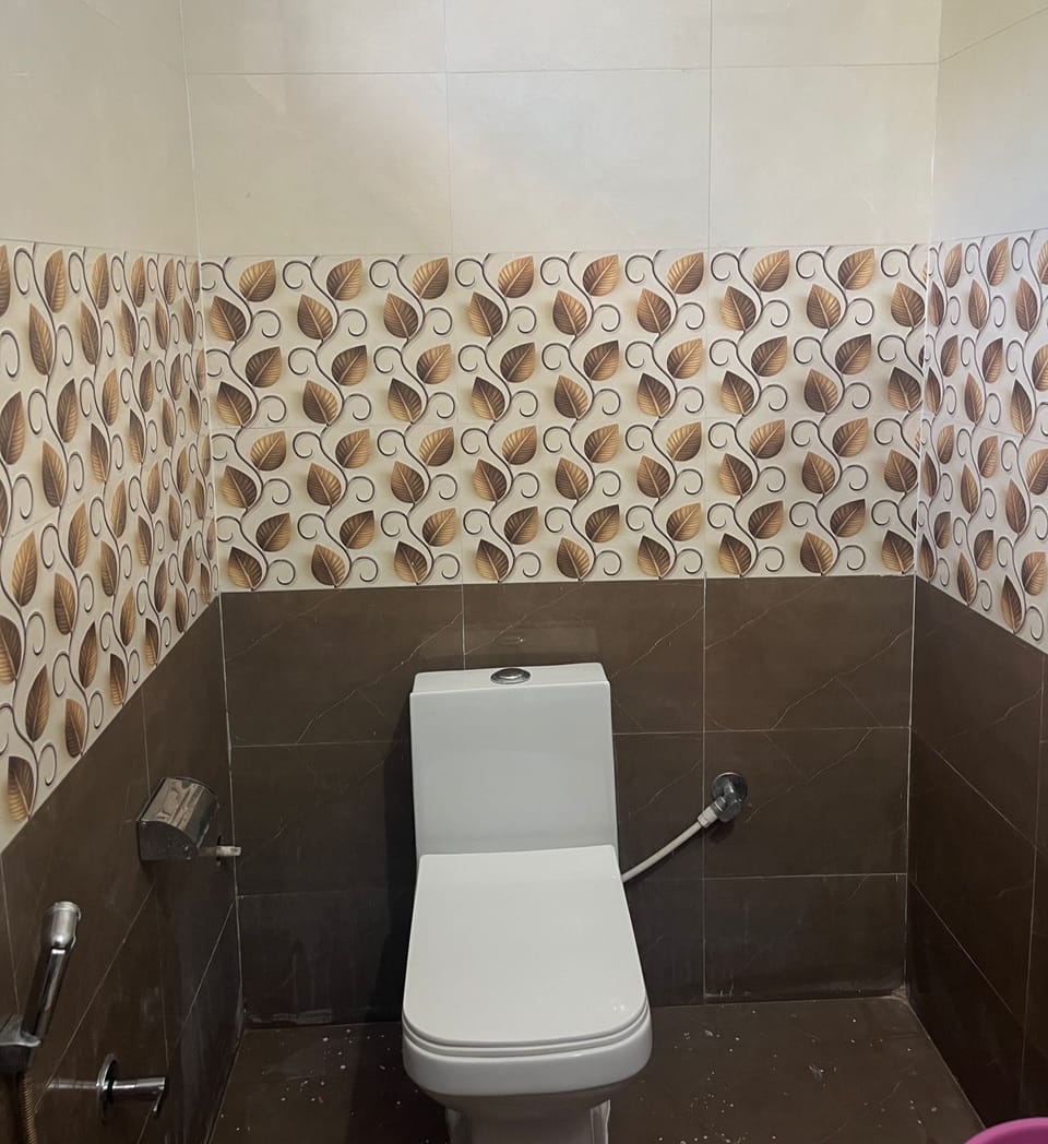 Deluxe Room | Bathroom