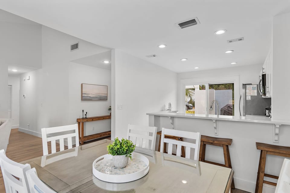 Dining Area into Kitchen