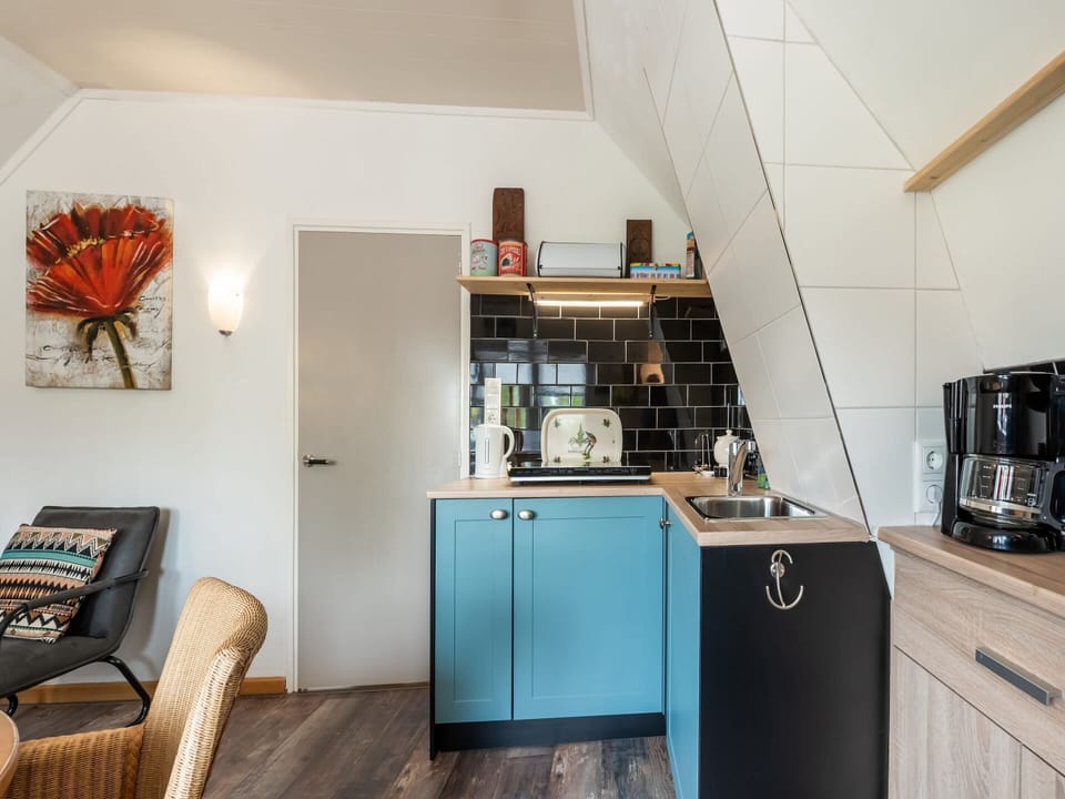 Fridge, microwave, coffee/tea maker