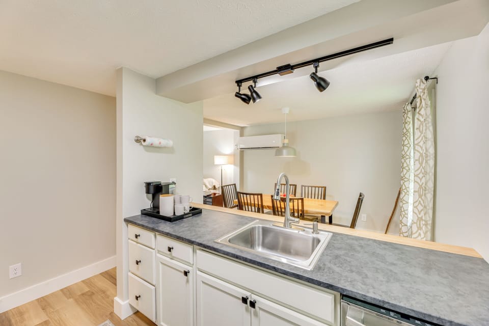 Cottage (2 Bedrooms) | Interior