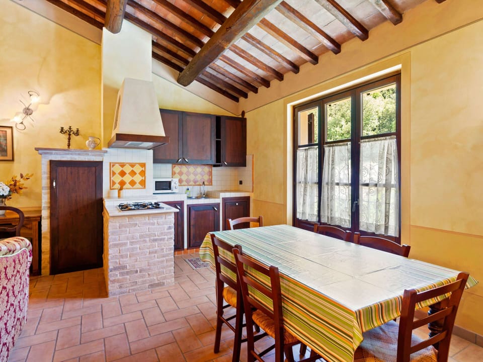 Comfort House, 2 Bedrooms | Private kitchen | Fridge, microwave, oven, dishwasher