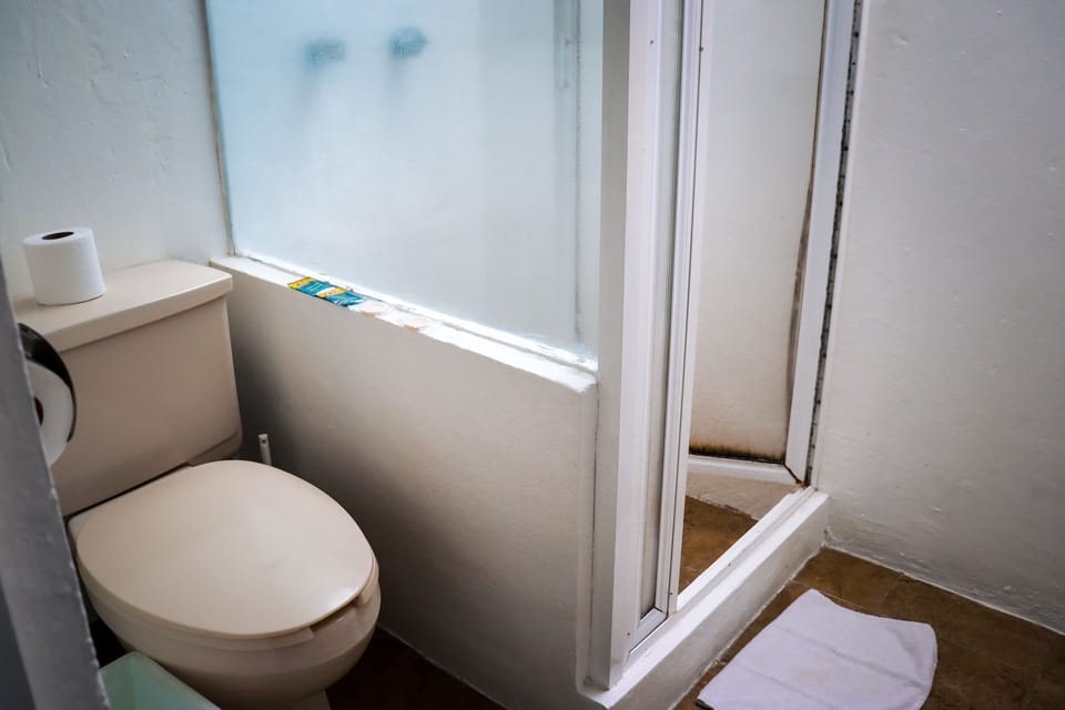 Standard Double Room | Bathroom | Shower, rainfall showerhead
