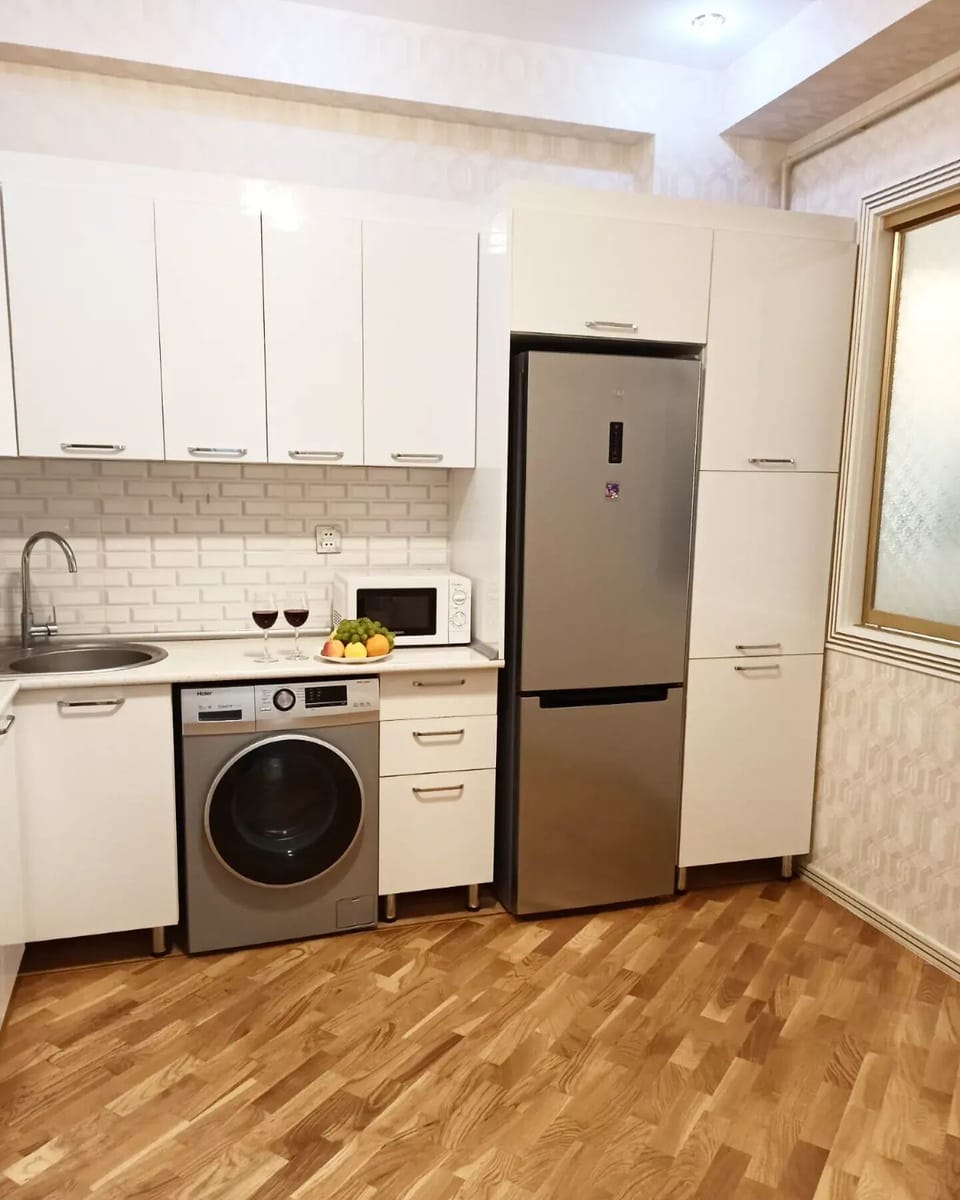 Superior Apartment, Balcony, City View | Private kitchen | Electric kettle