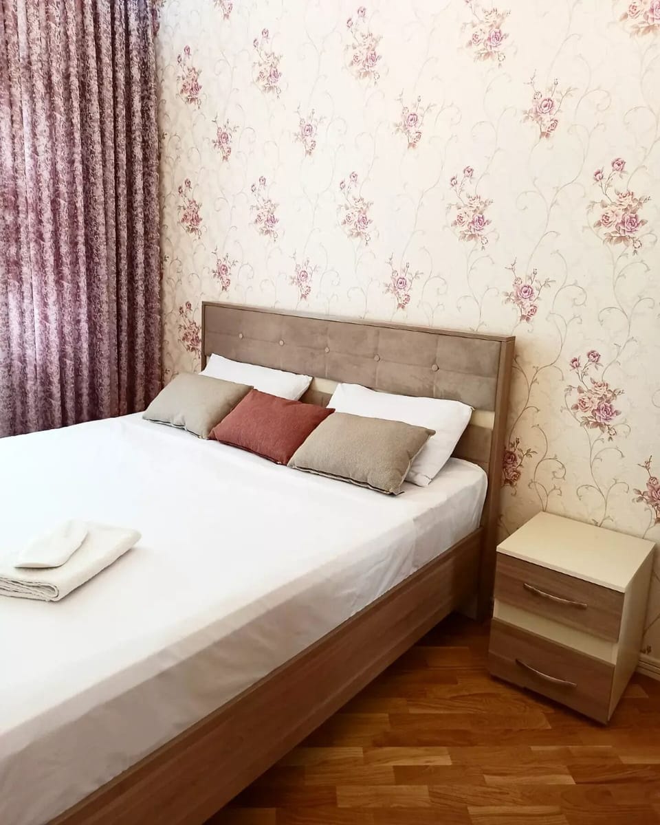 1 bedroom, soundproofing, iron/ironing board, WiFi (free)