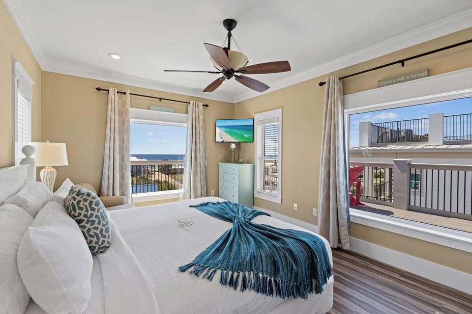 King Bedroom with Ensuite, Gulf Views
