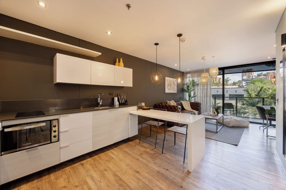 Apartment, 2 Bedrooms | Private kitchen | Highchair