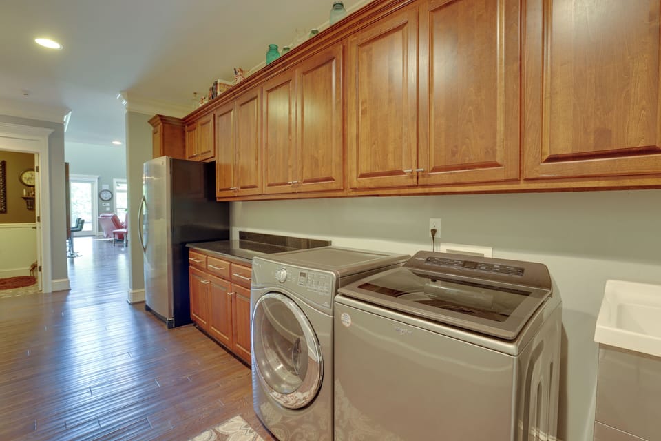 Washer/Dryer | 1st Floor