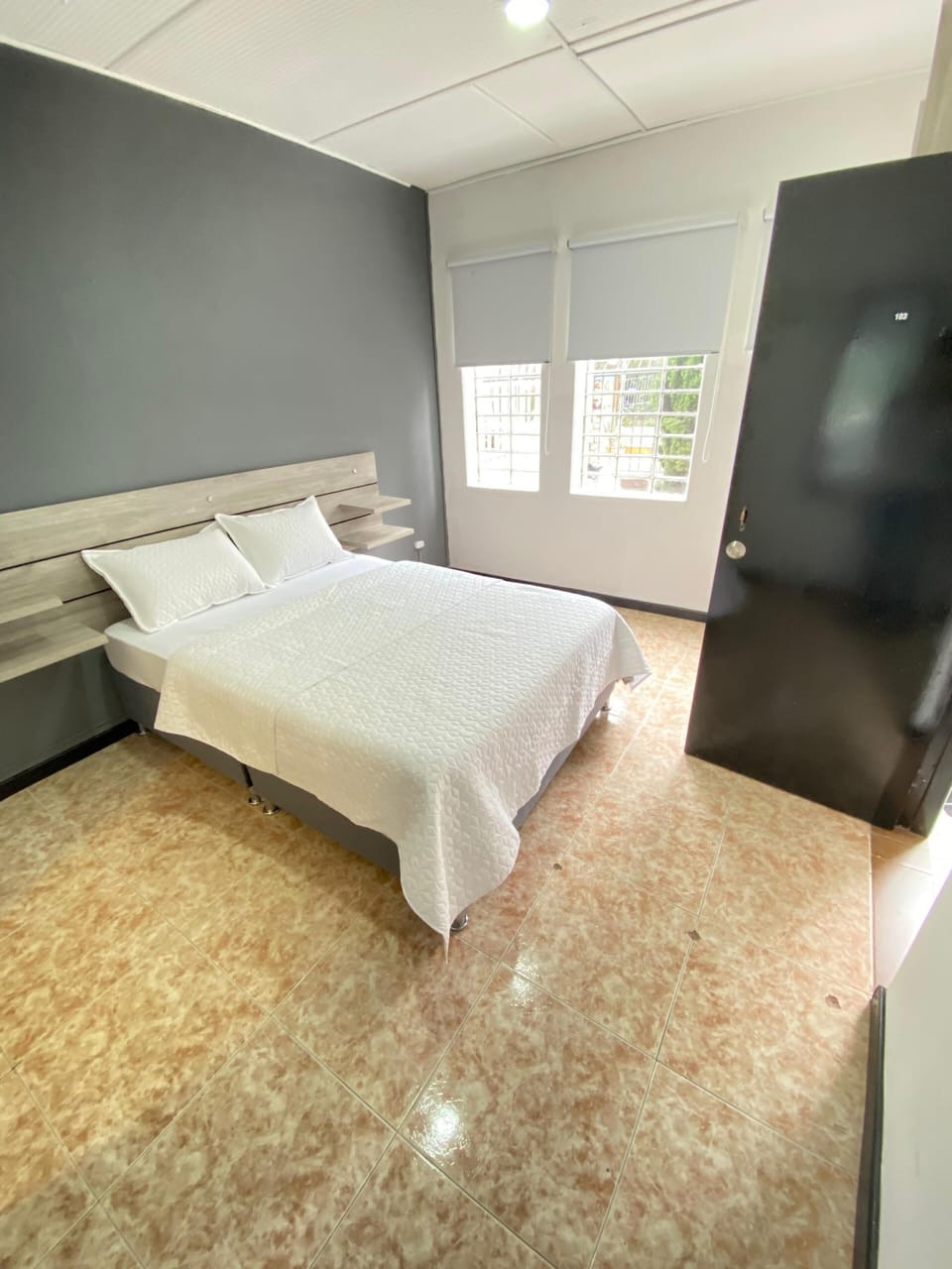 Double Room, 1 Double Bed, City View | Desk, iron/ironing board, free WiFi
