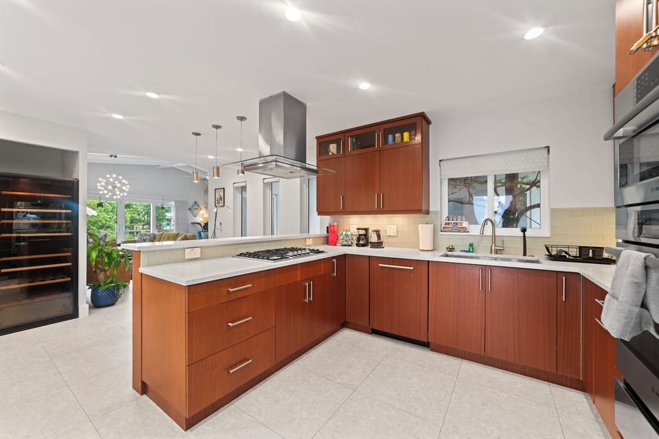 Luxury Villa | Private kitchen | Coffee/tea maker, electric kettle, highchair