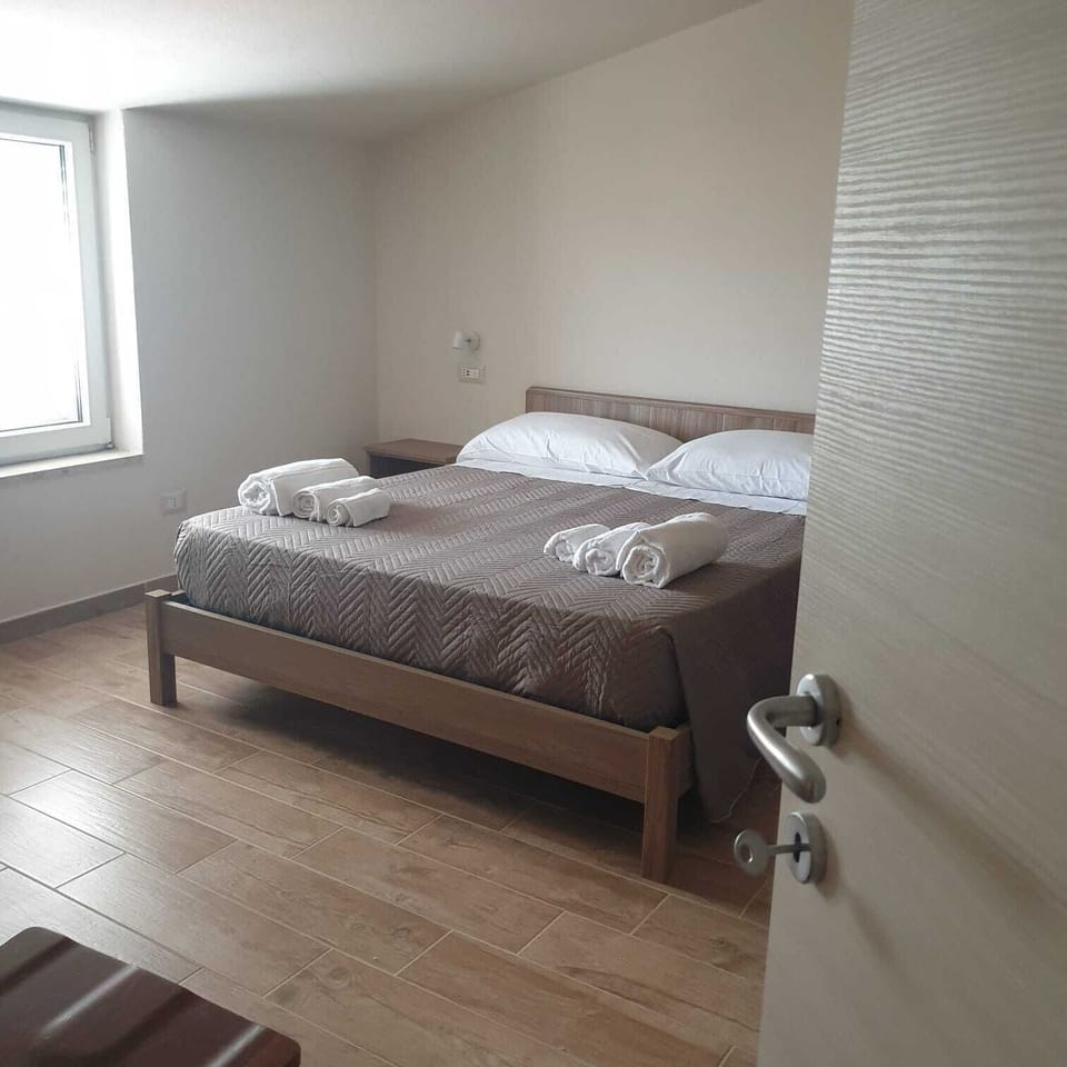Standard Quadruple Room, Balcony | Desk, iron/ironing board, free WiFi