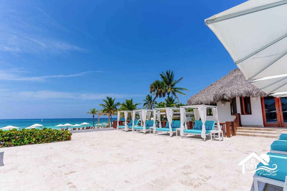 Romance Xcape ICE ! Couples Retreat@C.R. STAR E410 (594)
