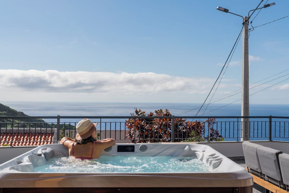 jacuzzi