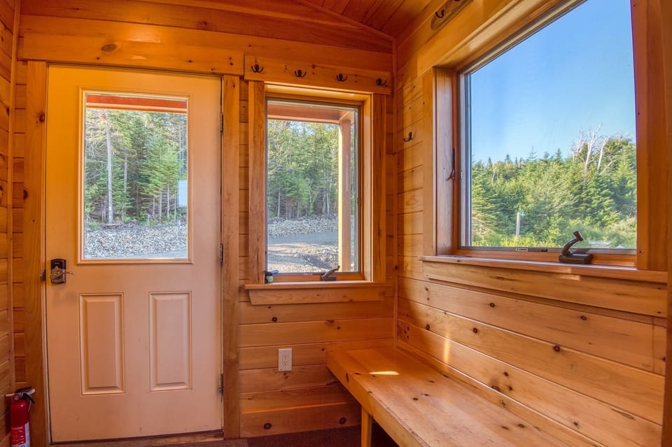 Large entryway with plenty of room for ski gear