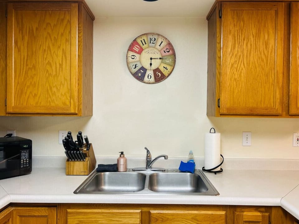 Fully stocked kitchen