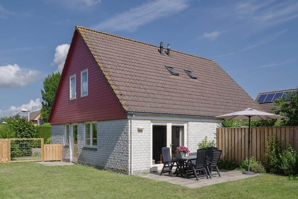 Holiday Home Exterior [summer]