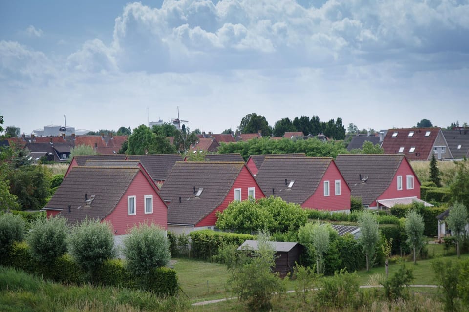 Immediate Surroundings [summer] (<1 km)
