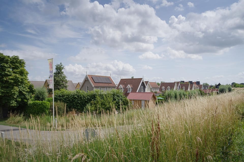 Immediate Surroundings [summer] (<1 km)