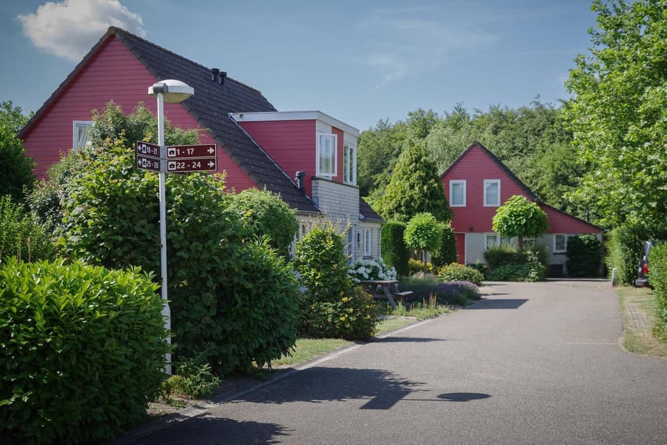Immediate Surroundings [summer] (<1 km)