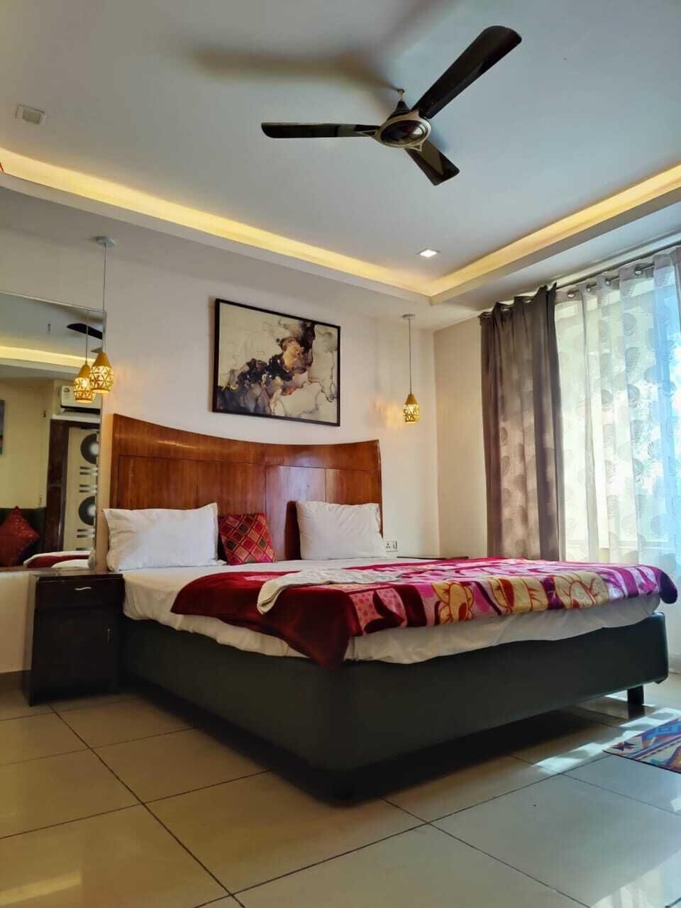 Deluxe Room, Air conditioning | Premium bedding, desk, rollaway beds, free WiFi