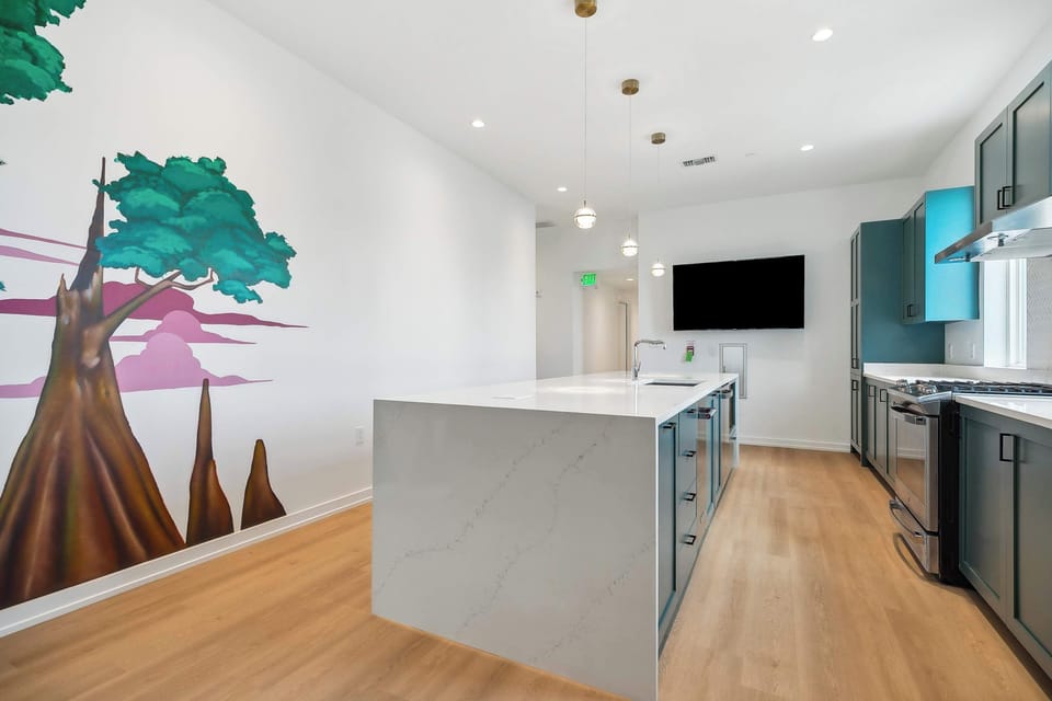 Full Kitchen