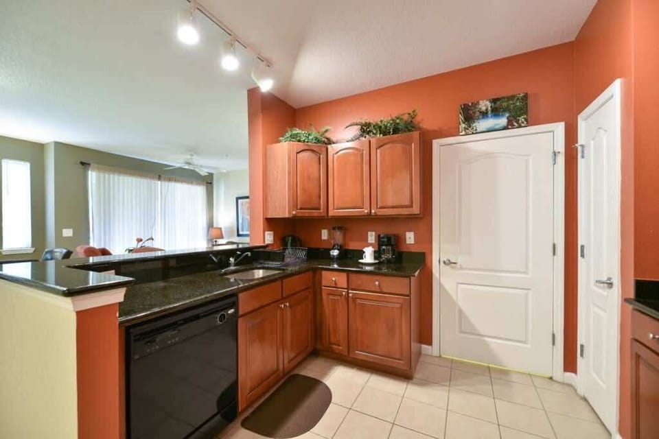 Kitchena.jpg