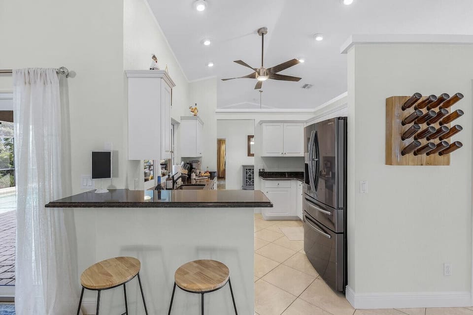 A masterful kitchen for a masterful chef!