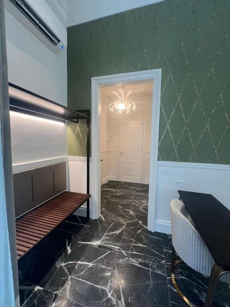 Premium Room, City View | Egyptian cotton sheets, premium bedding, down comforters, pillowtop beds