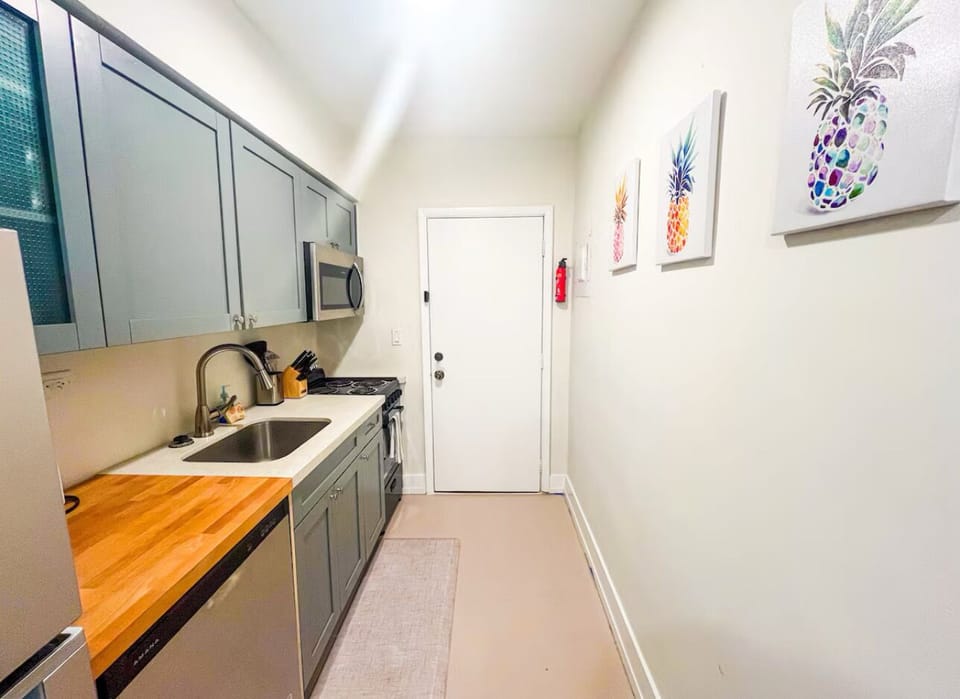 Fully Equiped Kitchen 