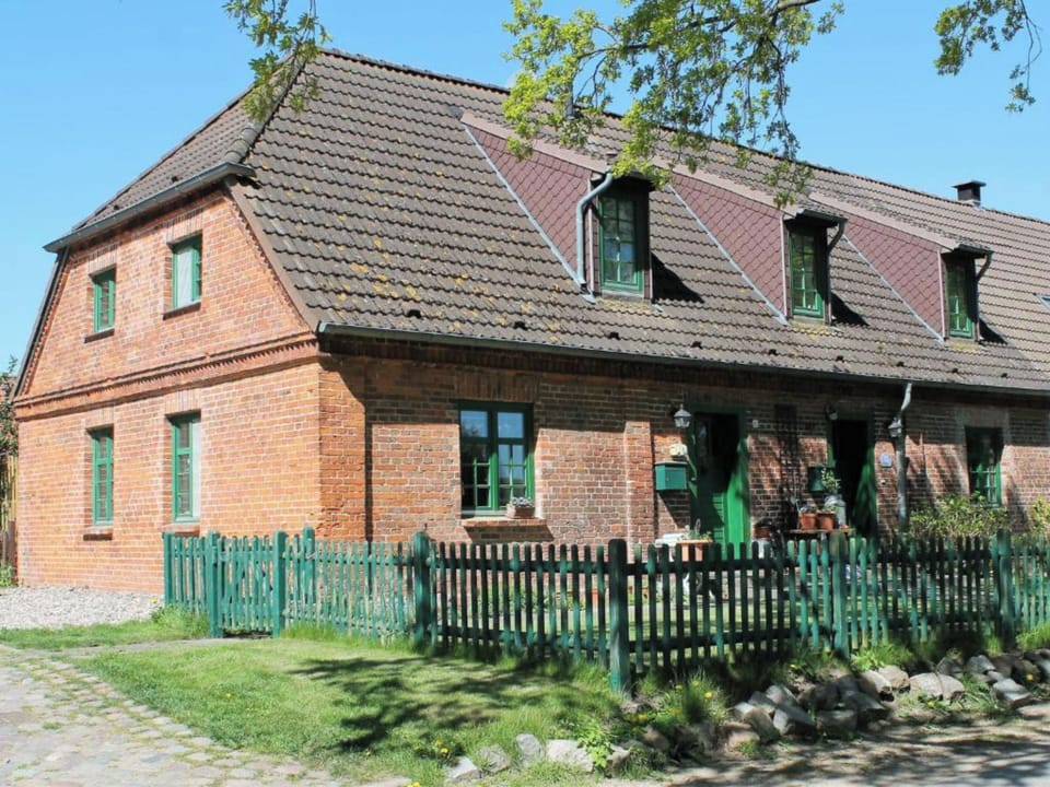 Holiday Home Exterior [summer]