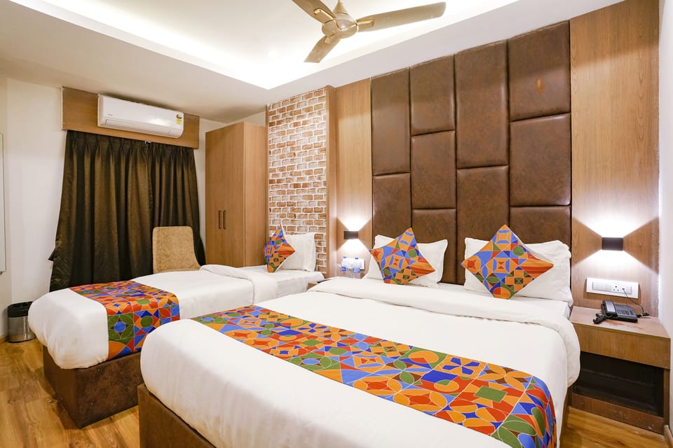Egyptian cotton sheets, premium bedding, in-room safe, soundproofing