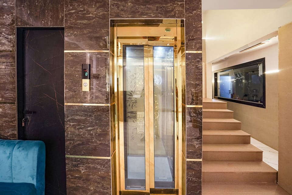 Elevator